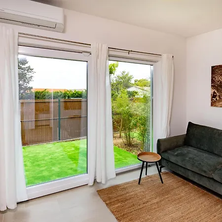 אתר קמפינג Arti Homes Rab *
