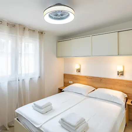 Arti Homes Rab * ראב