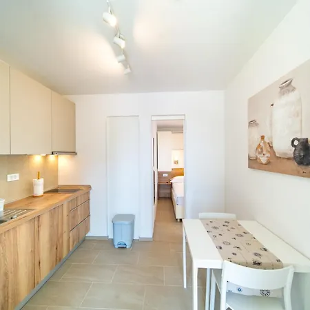 Arti Homes Rab אתר קמפינג
