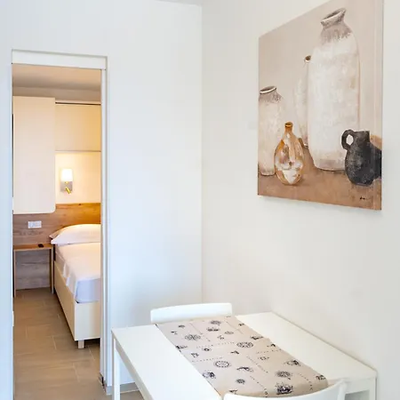 Arti Homes Rab 캠프장 *