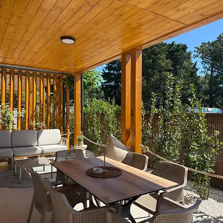 캠프장 Arti Homes Rab 라브