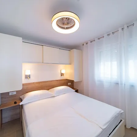 Campsite Arti Homes Rab Rab Town