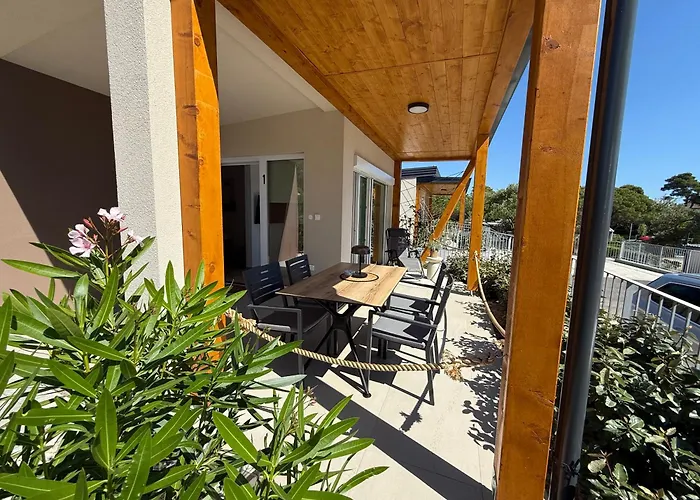 Arti Homes Rab Camping